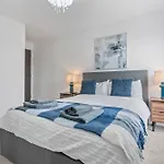 - - Balcony - Sleeps 6 Daire *