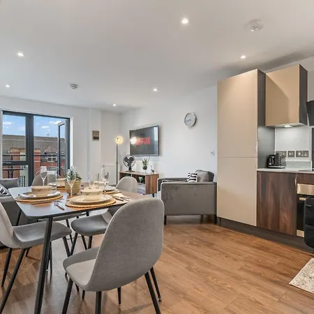 - - Balcony - Sleeps 6