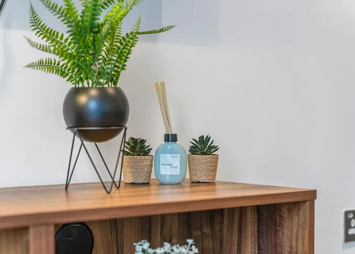 - - Balcony - Sleeps 6