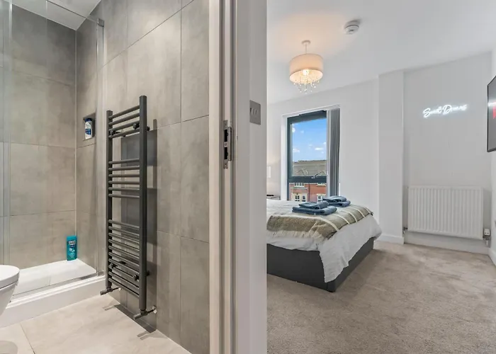 - - Balcony - Sleeps 6